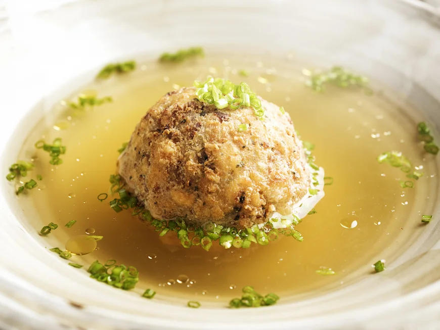 Alphof | genuine indulgence at a gourmet hotel in Tyrol Meat dumpling in clear broth with chives